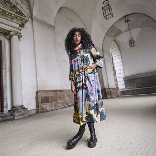 Caravans Model in City Building